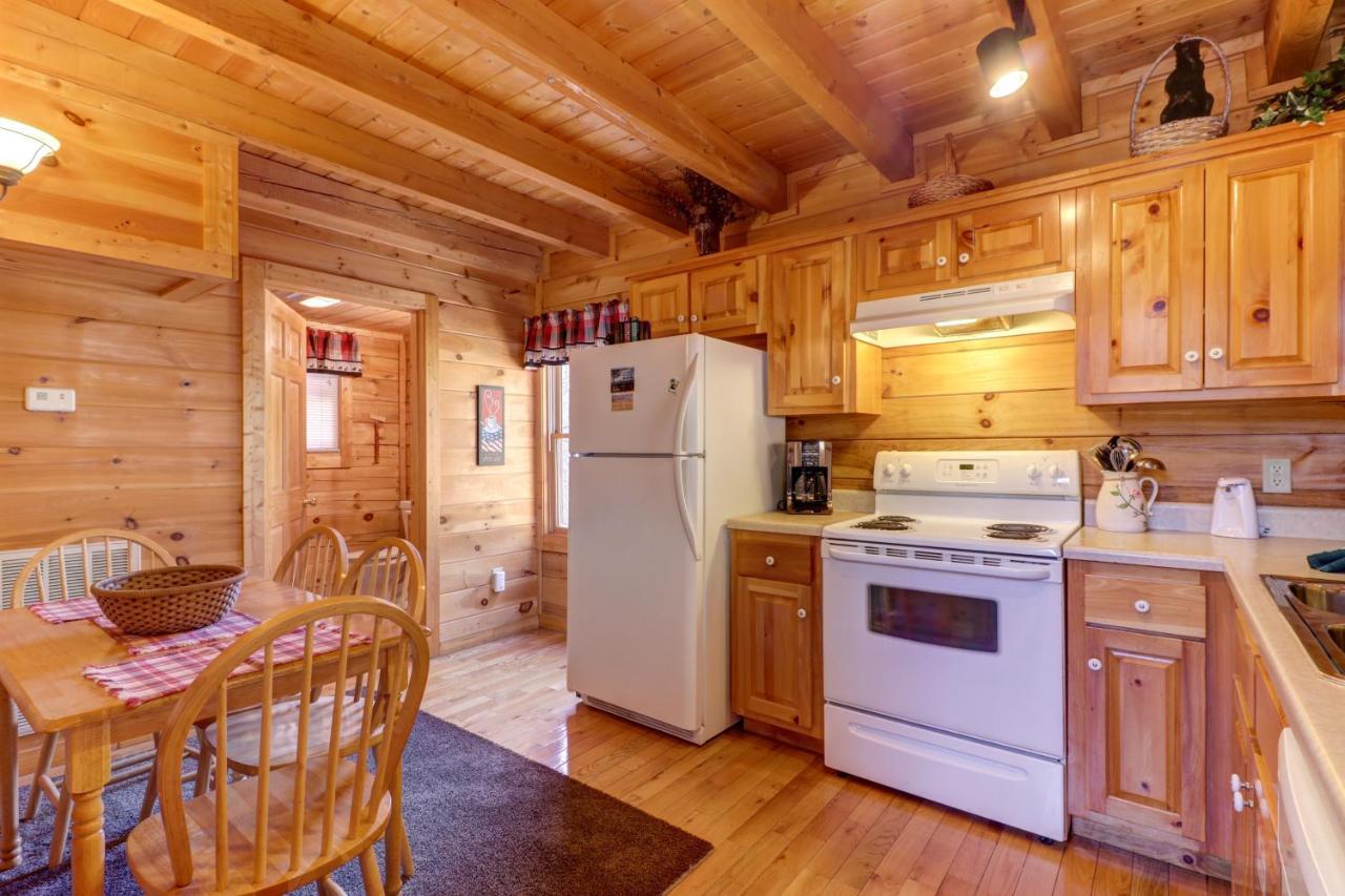 Thunder Bear Villa Pigeon Forge Bagian luar foto