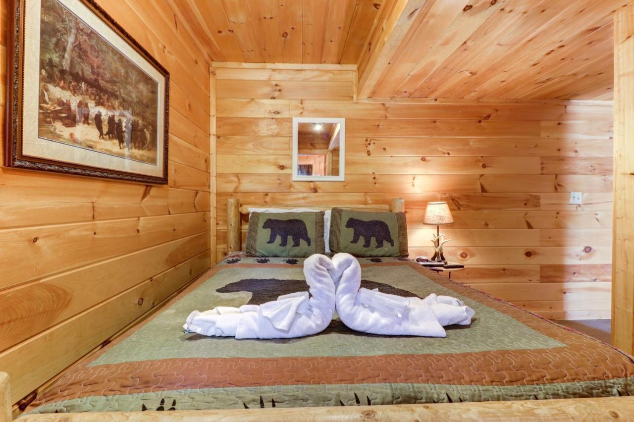 Thunder Bear Villa Pigeon Forge Bagian luar foto