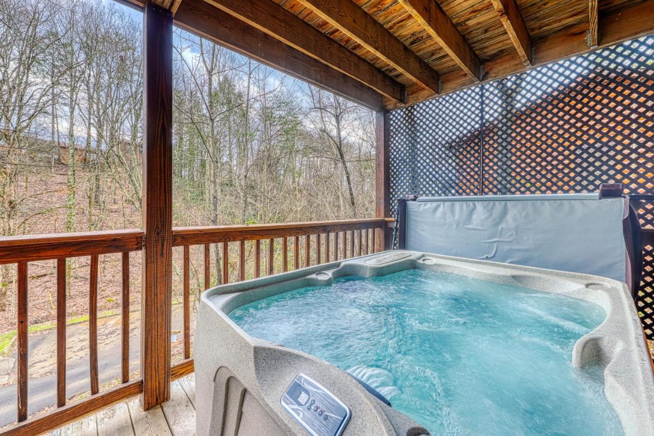 Thunder Bear Villa Pigeon Forge Bagian luar foto
